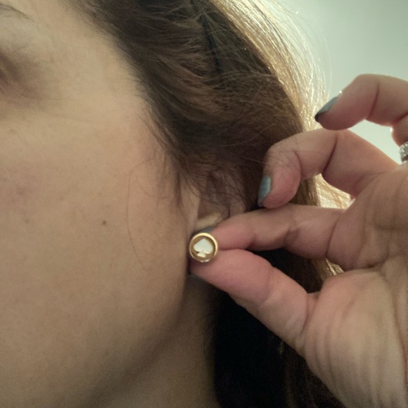 Kate Spade bangle & earrings. - Picture 5 of 6